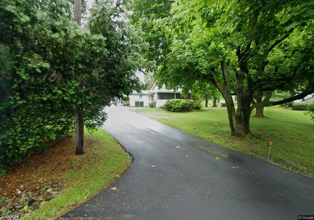 2664 Grove St, Slatington, PA 18080 - photo 1