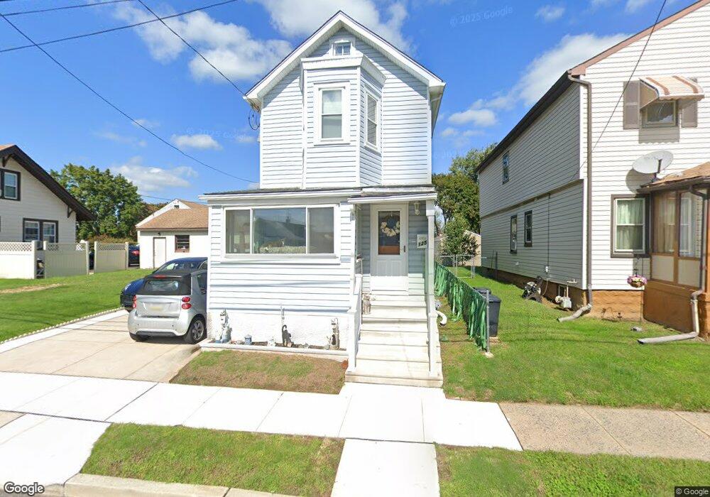 125 E 3rd St, Essington, PA 19029 - photo 1