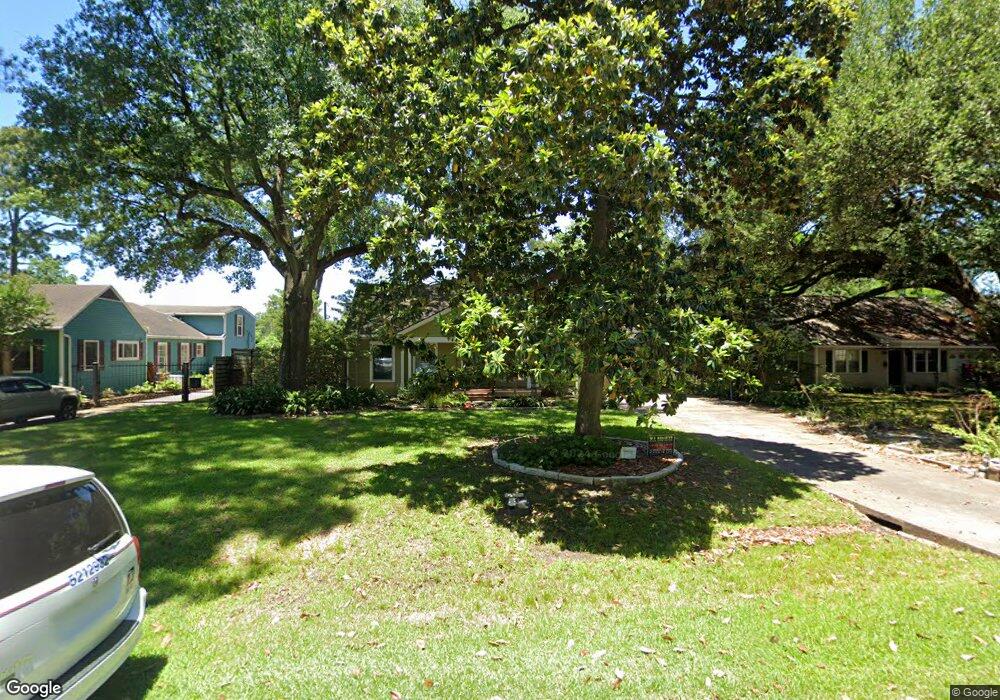 3205 Lawrence St, Houston, TX 77018 - photo 1