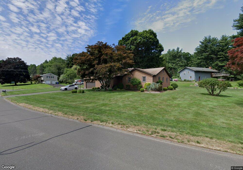 6 Butternut Dr, Bloomfield, CT 06002 - photo 1