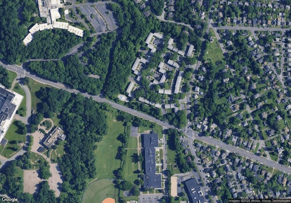 83 Avon Cir unit A, Rye Brook, NY 10573 - photo 1