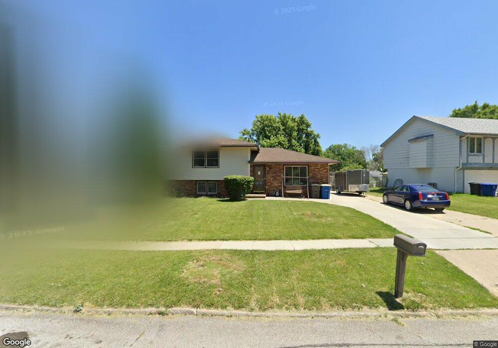 3241 SE 20th St, Des Moines, IA 50320 - photo 1