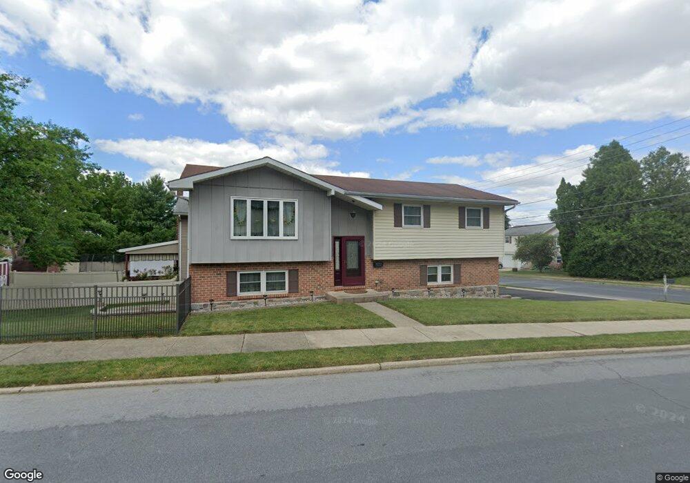 2432 28th St SW, Allentown, PA 18103 - photo 1