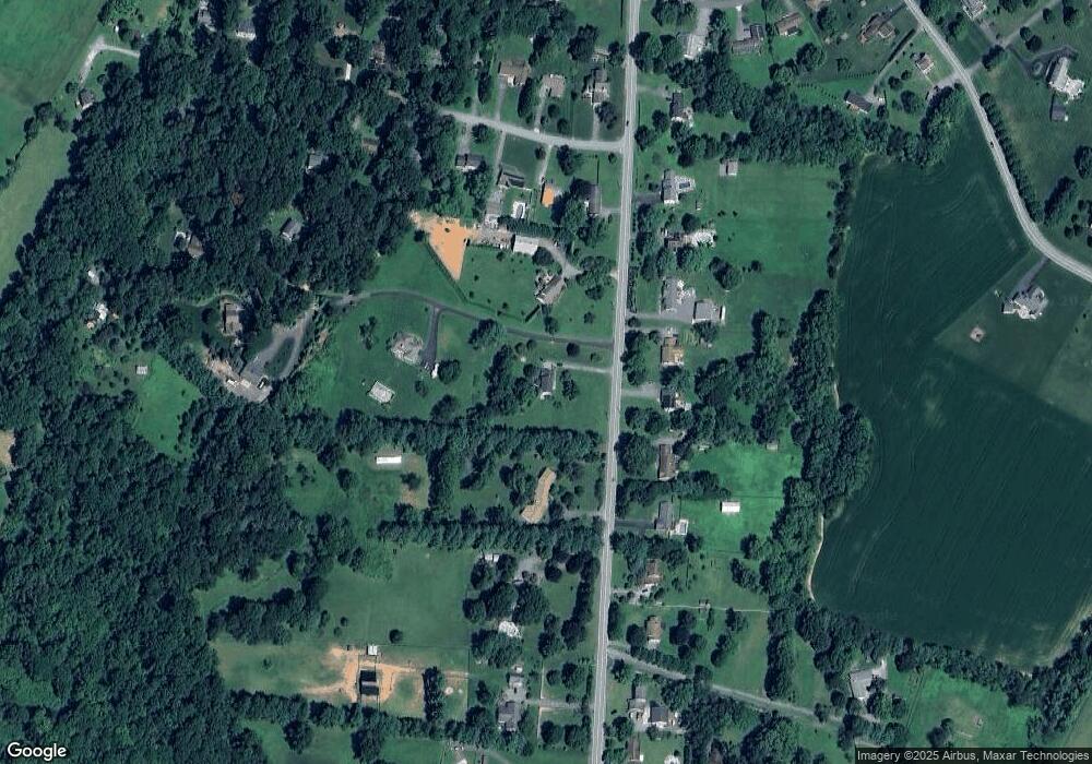 6238 Old Washington Rd, Sykesville, MD 21784 - photo 1