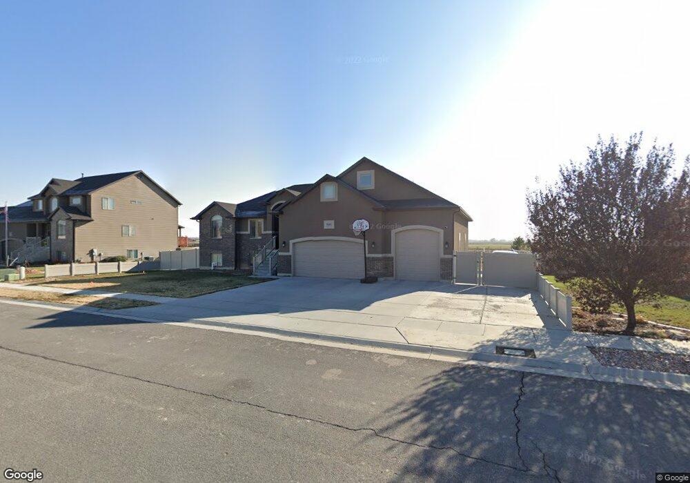 5669 W 5725 S unit 15, Hooper, UT 84315 - photo 1