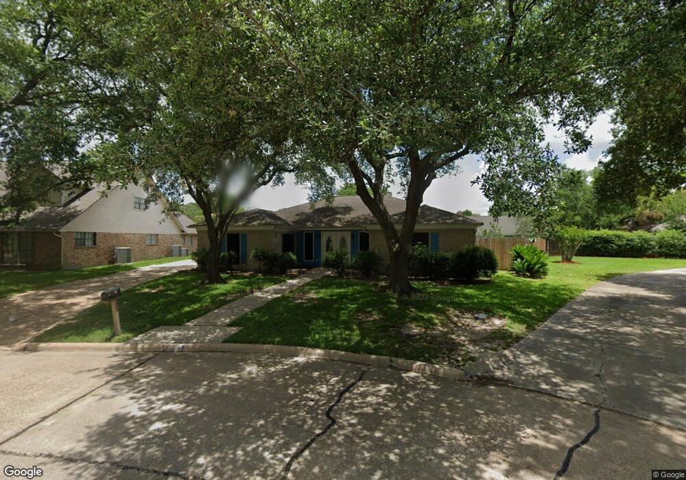 215 W Castle Harbour Dr, Friendswood, TX 77546 - photo 1