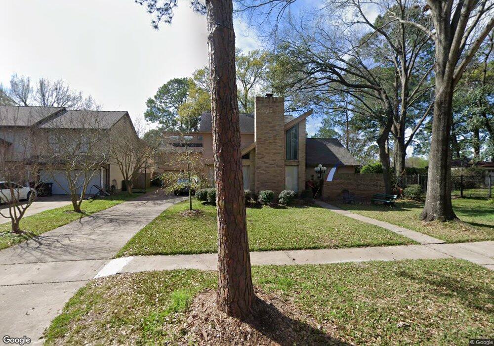 7723 Brush Wood Dr, Houston, TX 77088 - photo 1