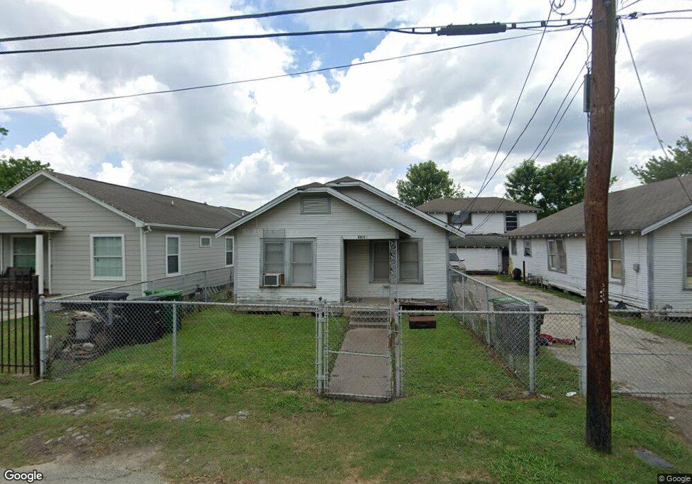 3215 Lelia St, Houston, TX 77026 - photo 1