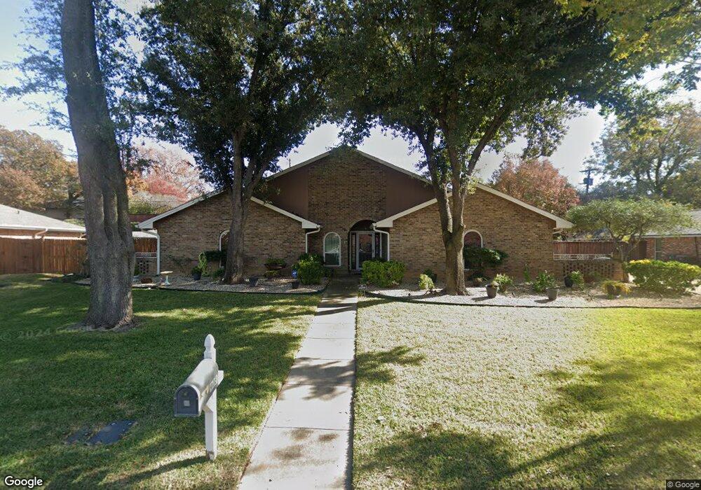 908 Edgecliff Dr, Bedford, TX 76022 - photo 1