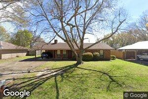 225 Joor Ave, Rolling Fork, MS 39159