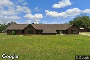 11 Country Club Dr, Luverne, AL 36049