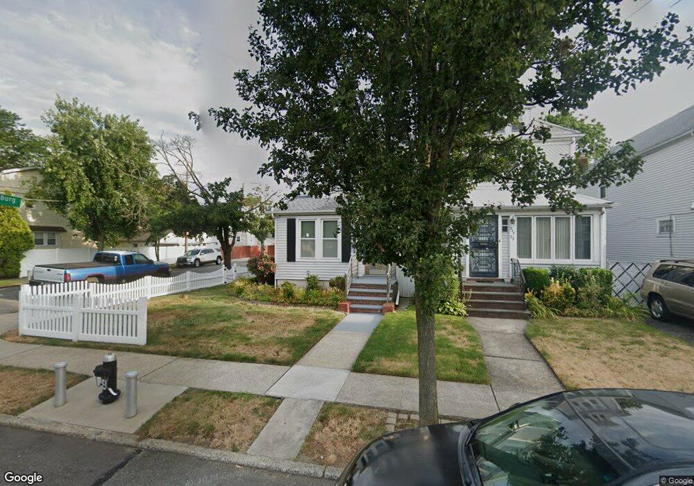 23701 93rd Ave, Bellerose, NY 11426 - photo 1