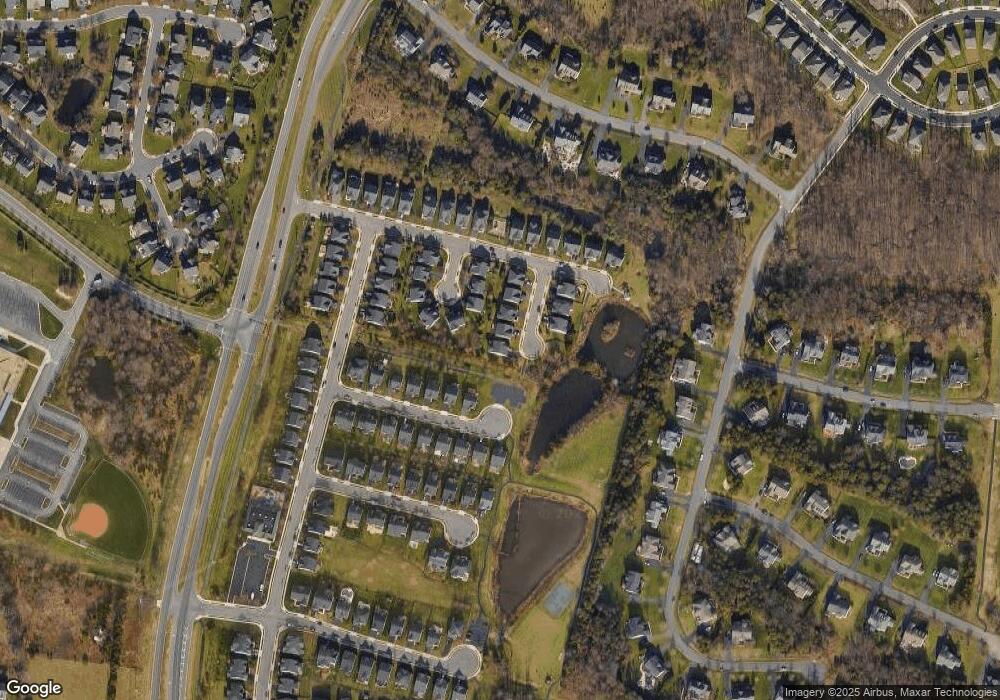 25013 Virginia Pine Ct, Chantilly, VA 20152 - photo 1