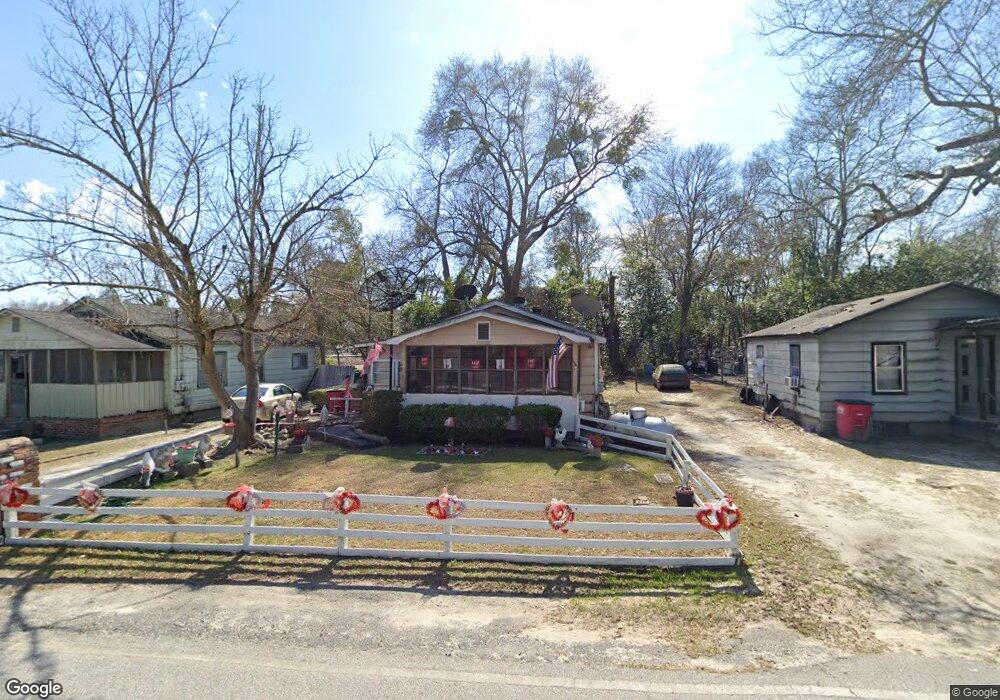 52 E Magnolia St, Mc Rae, GA 31055 - photo 1