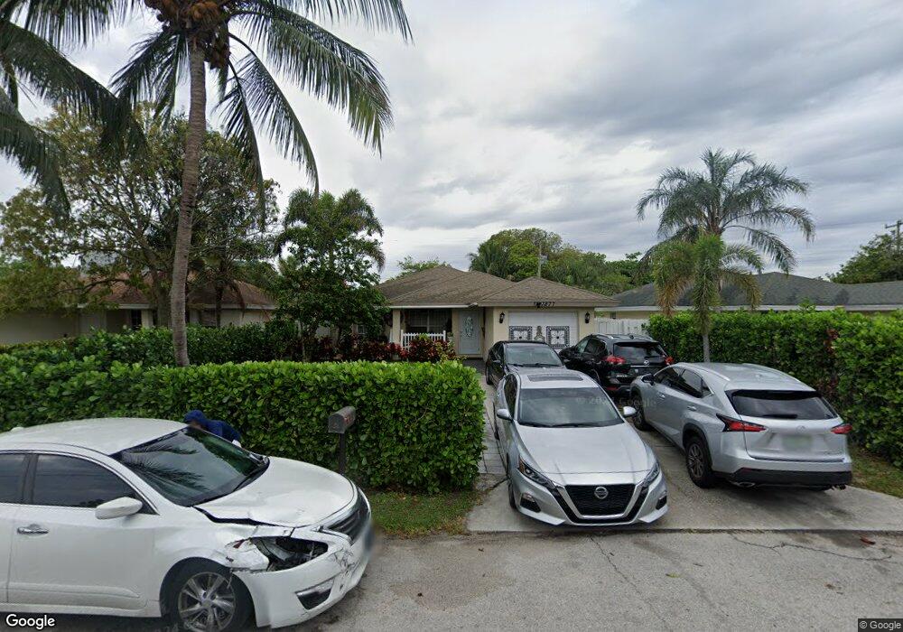 7877 Coral St, Lantana, FL 33462 - photo 1