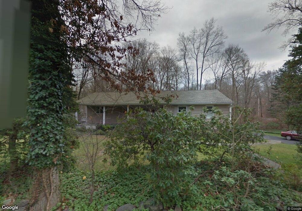 215 Cognewaugh Rd, Cos Cob, CT 06807 - photo 1