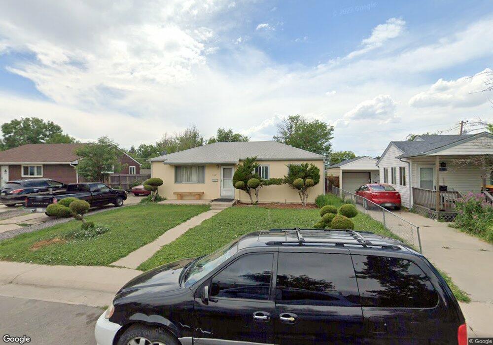 765 Jamaica St, Aurora, CO 80010 - photo 1