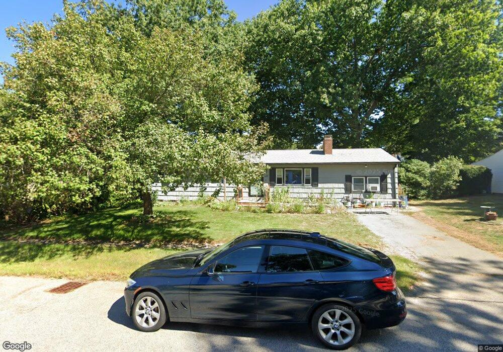 22 Mariette Dr, Portsmouth, NH 03801 - photo 1