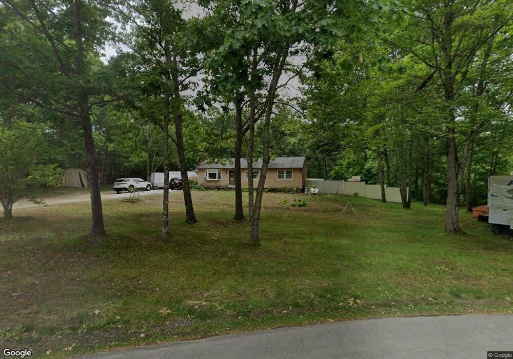 24 Cranberry Ln, Litchfield, NH 03052 - photo 1