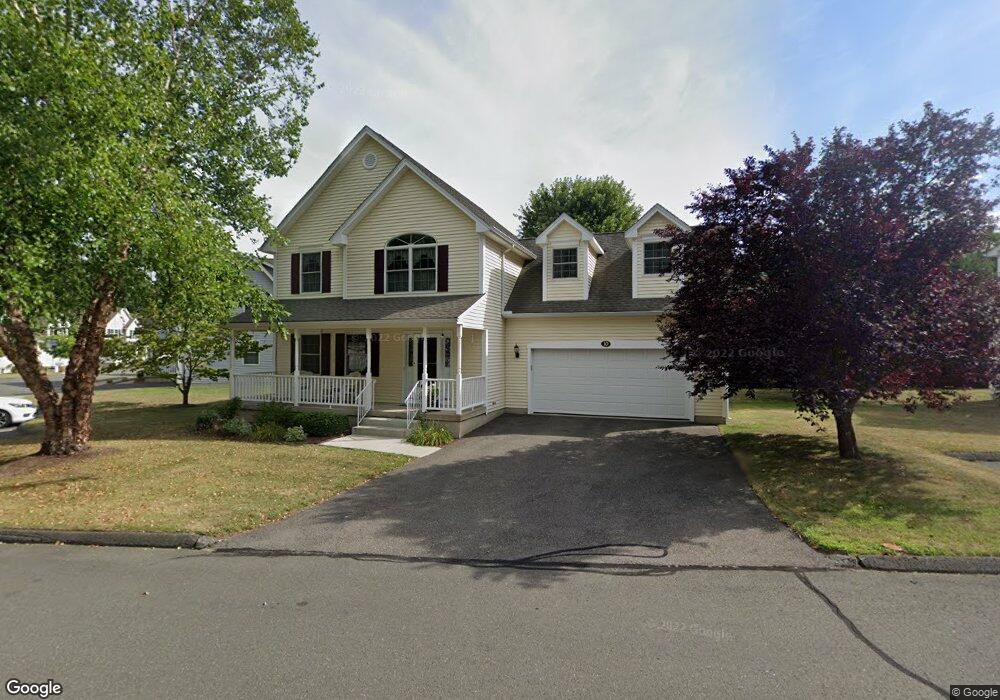 10 Village Ln, Windsor Locks, CT 06096 - photo 1