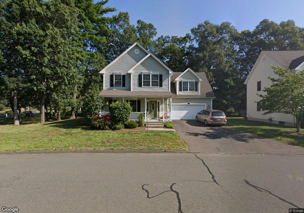 1 Village Ln, Windsor Locks, CT 06096 - photo 1