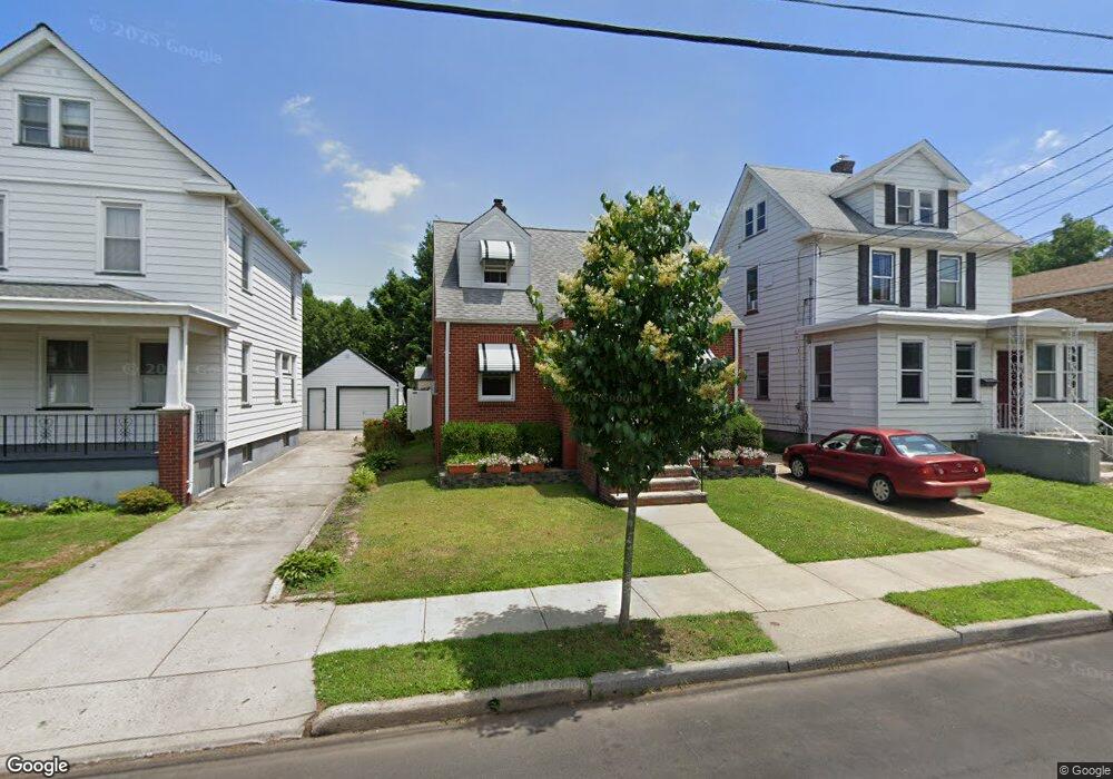 27 Dix St, New Brunswick, NJ 08901 - photo 1