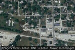 327 N Jackson St, Sweetser, IN 46987