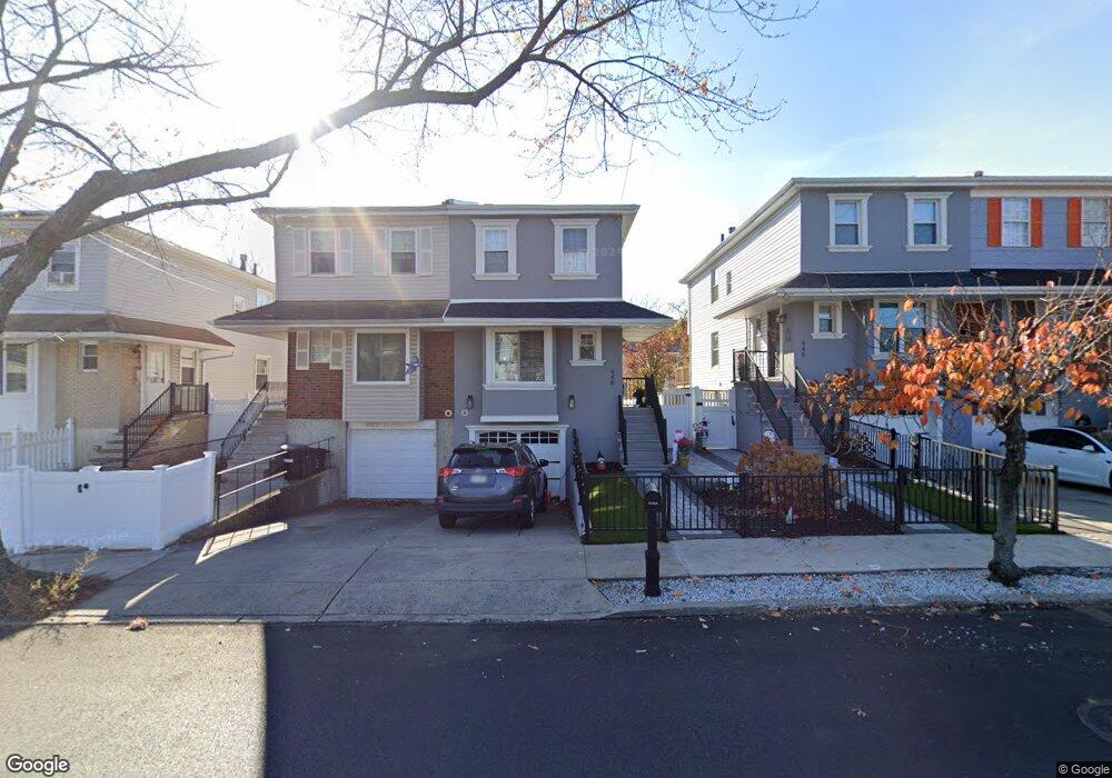 948 Clove Rd, Staten Island, NY 10301 - photo 1