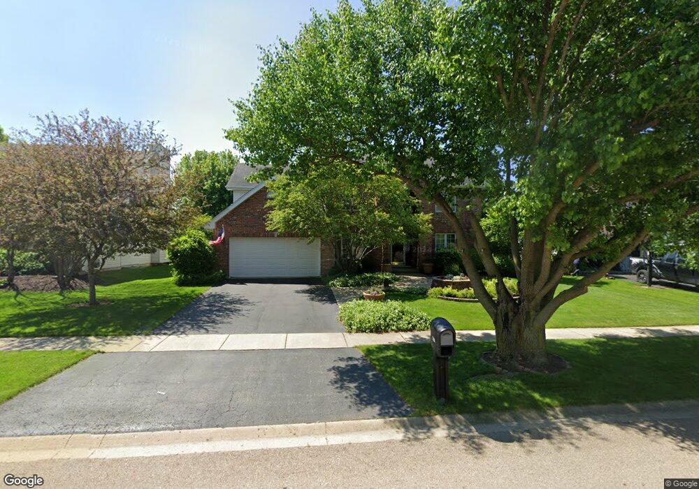 457 Windsor Dr unit 2, Oswego, IL 60543 - photo 1