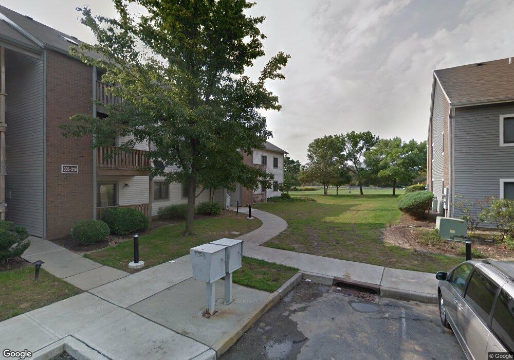 319 Ravens Crest Dr unit 19, Plainsboro, NJ 08536 - photo 1