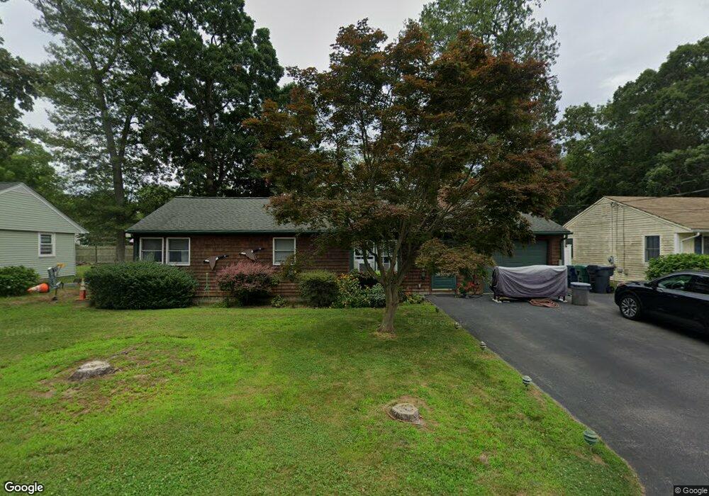 22 Torrington Dr, Warwick, RI 02889 - photo 1