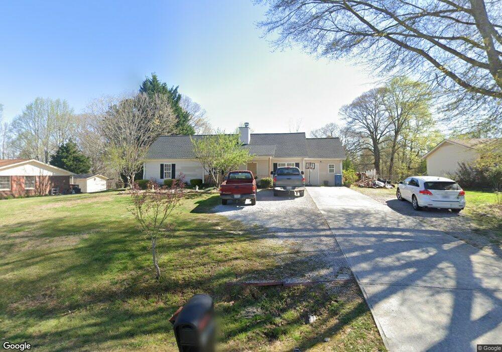 3060 Meadowood Ct, Gainesville, GA 30507 - photo 1