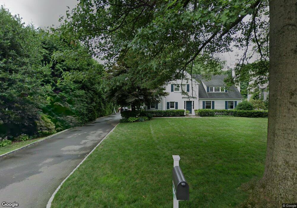 38 Willow Rd, Riverside, CT 06878 - photo 1