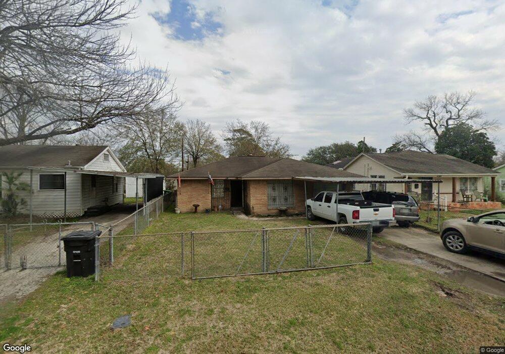 4304 Hain St, Houston, TX 77009 - photo 1