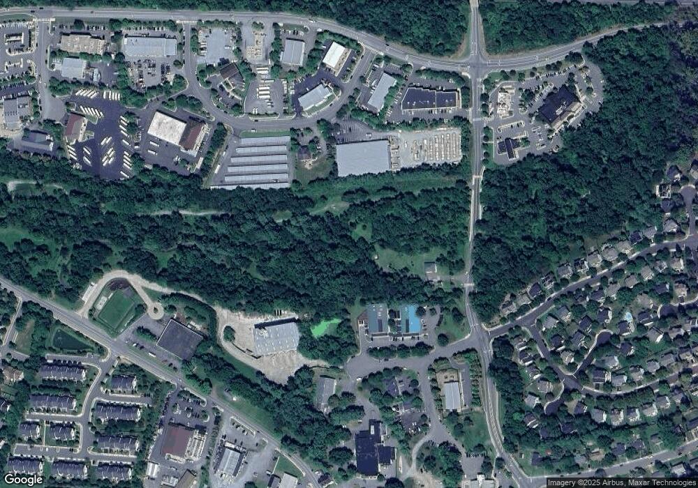 300 N Hatcher Ave, Purcellville, VA 20132 - photo 1