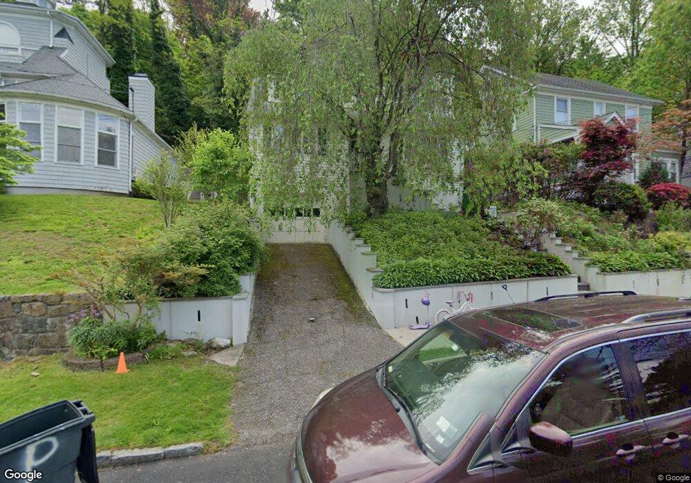 76 Pinecrest Pkwy, Hastings On Hudson, NY 10706 - photo 1