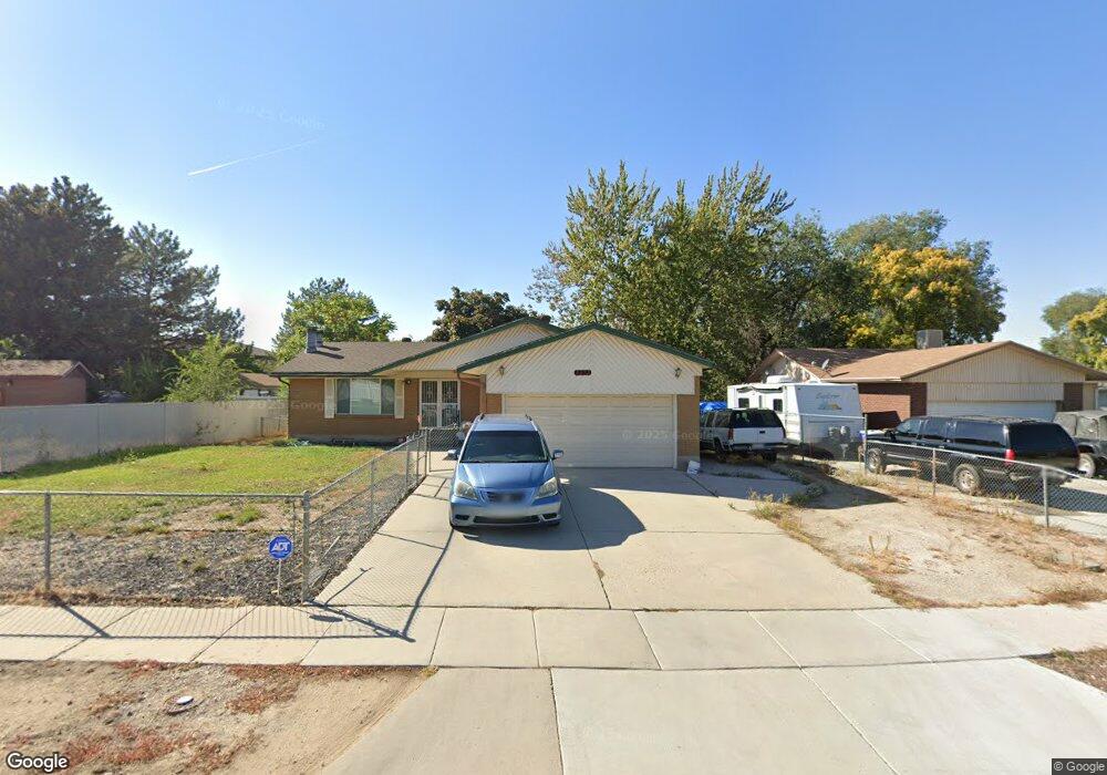 6872 Enchanted Dr, Midvale, UT 84047 - photo 1