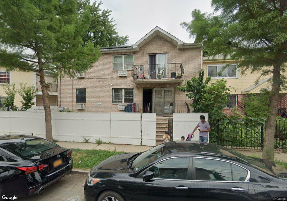 19517 Carpenter Ave, Hollis, NY 11423 - photo 1