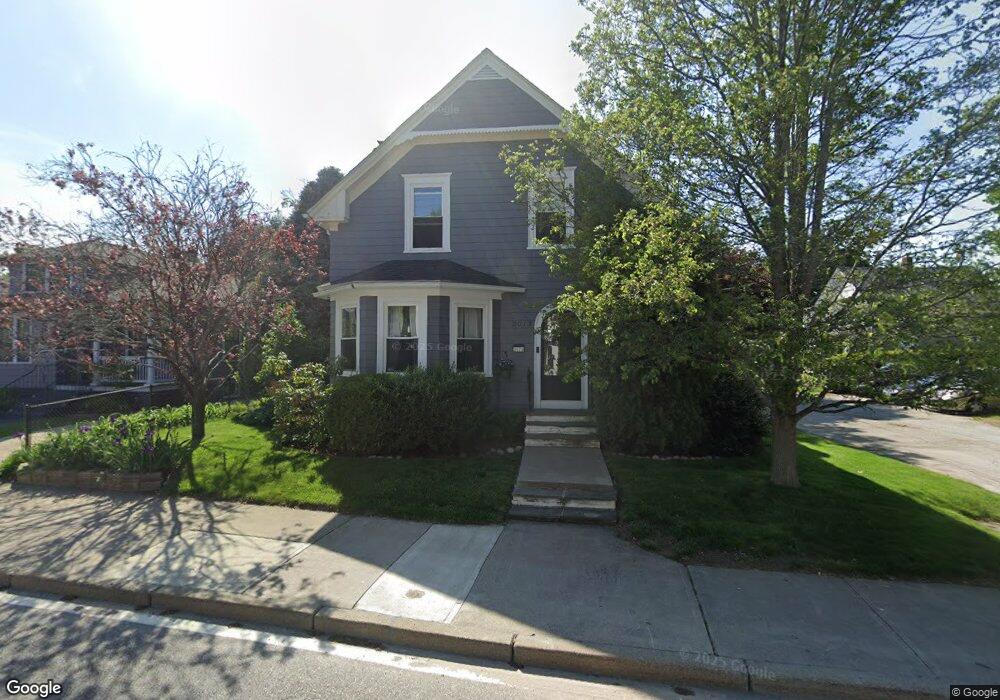 2073 Cranston St, Cranston, RI 02920 - photo 1