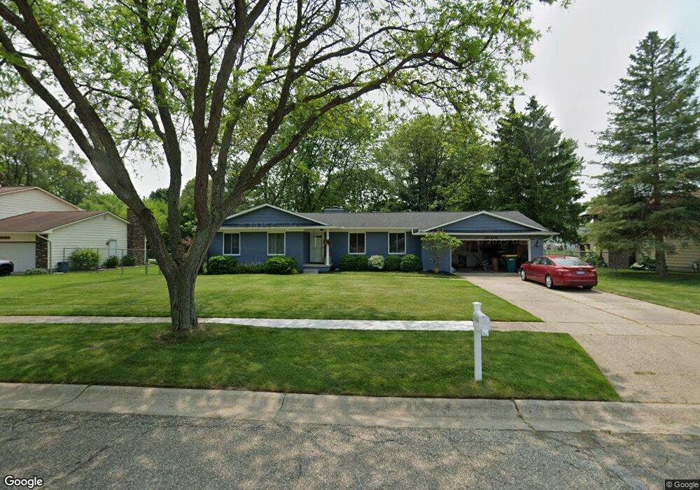 1006 Drury Ln, Flushing, MI 48433 - photo 1