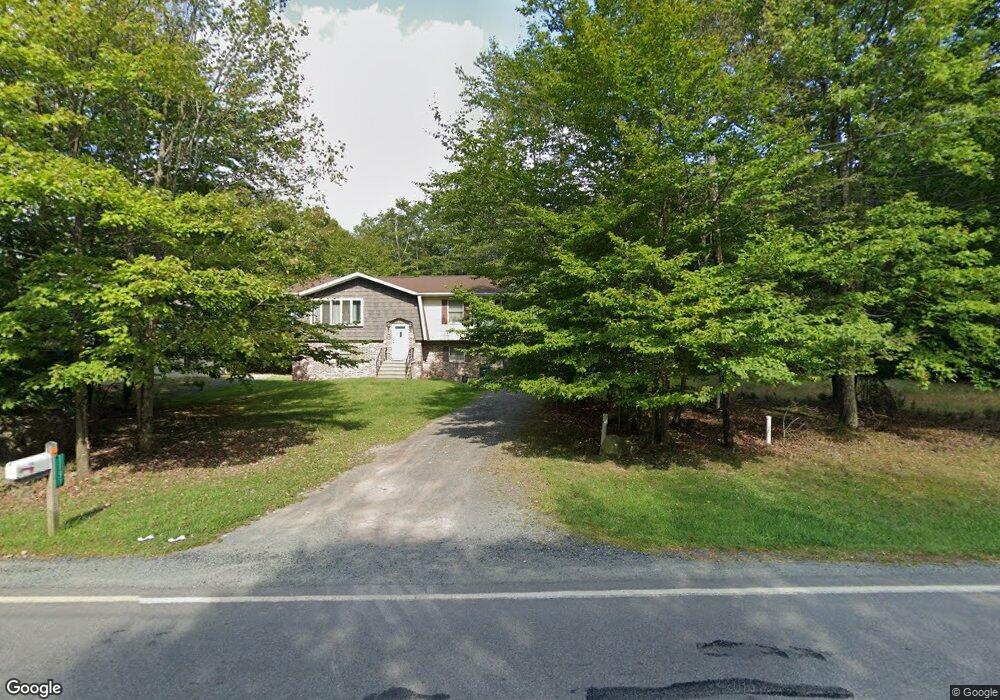 7874 Country Place Dr, Tobyhanna, PA 18466 - photo 1