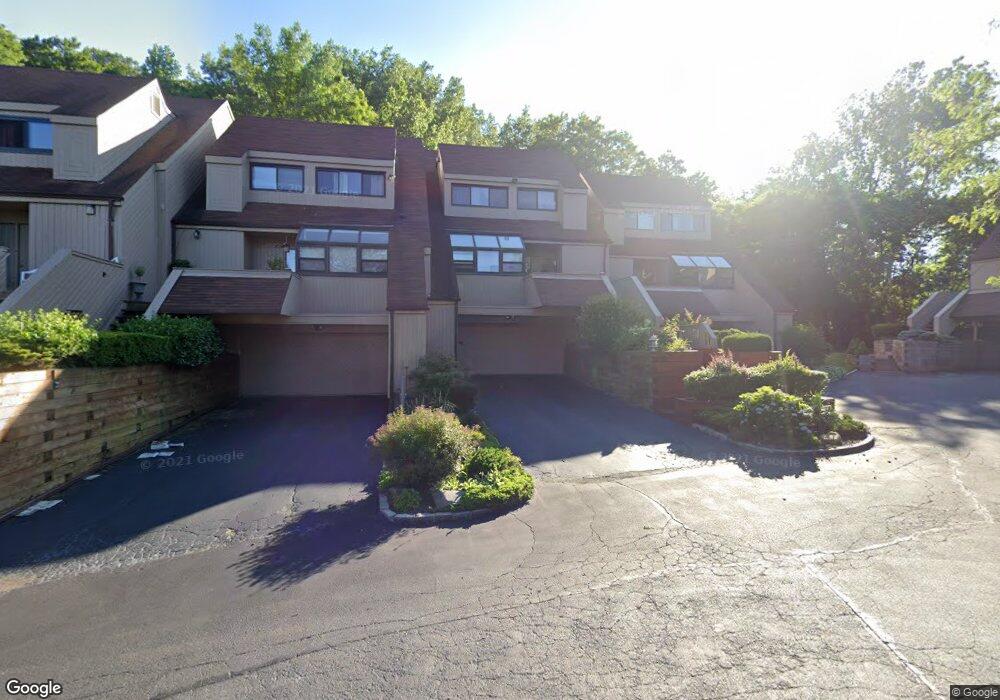 11 John Bean Ct, Port Washington, NY 11050 - photo 1