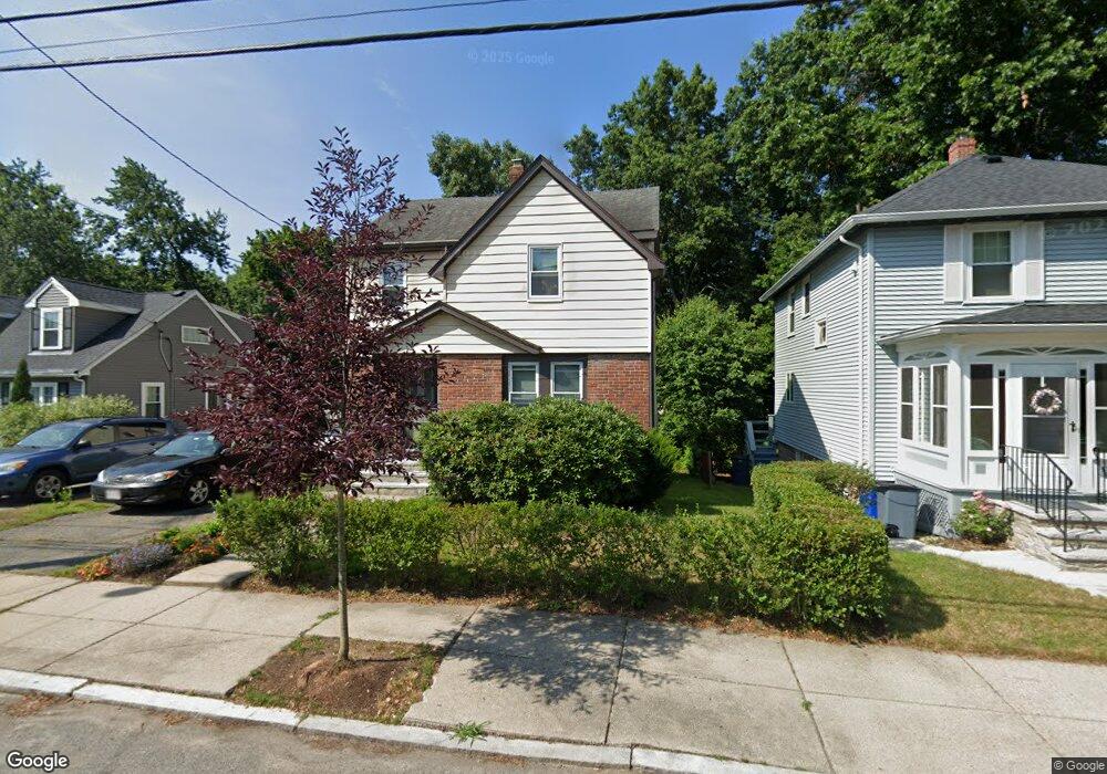 30 Chesbrough Rd, West Roxbury, MA 02132 - photo 1