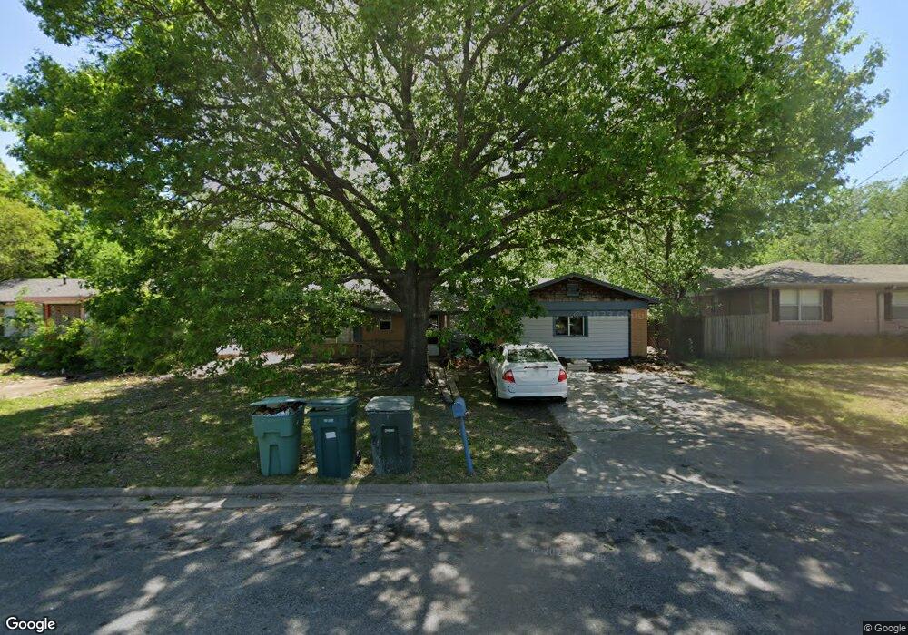 1708 E Ann Ave, Sherman, TX 75090 - photo 1
