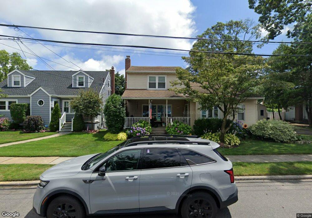 1659 Chapin Ave, Merrick, NY 11566 - photo 1