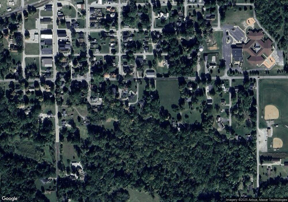 255 E Mckeever St, Andrews, IN 46702 - photo 1