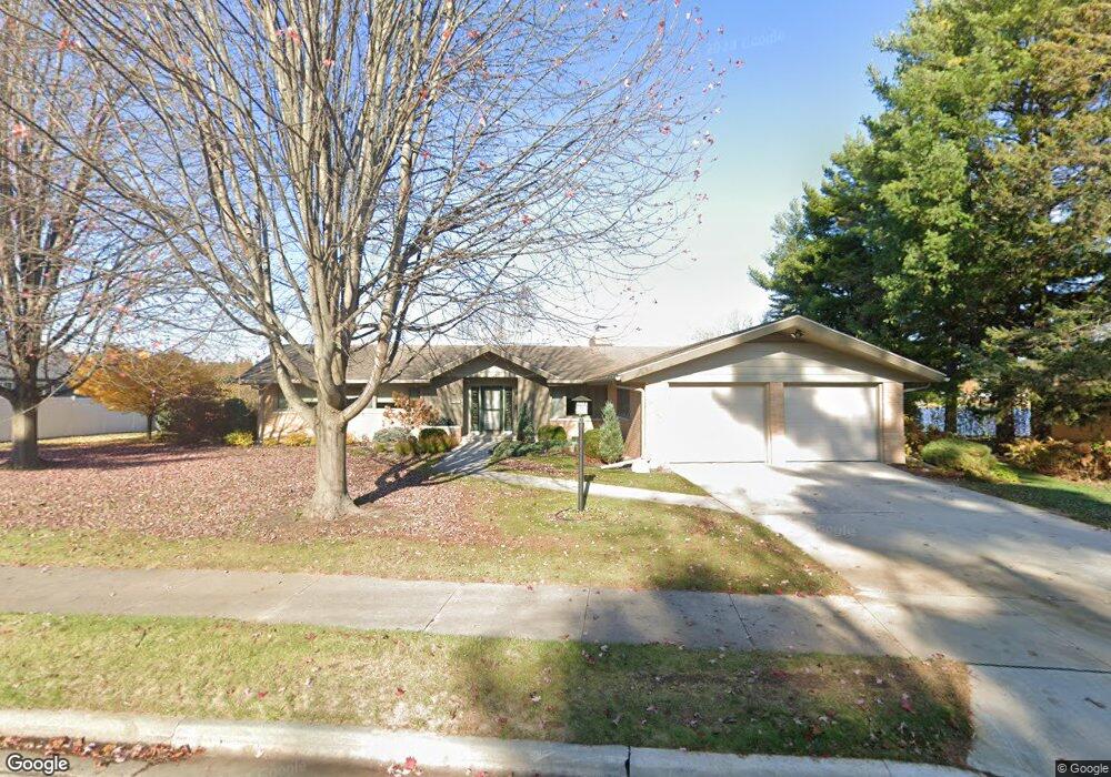 3219 Adams St, Two Rivers, WI 54241 - photo 1