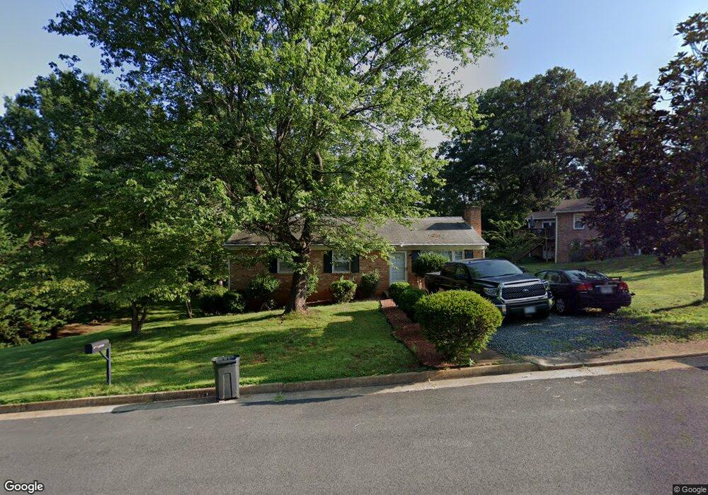 2109 Tarleton Dr, Charlottesville, VA 22901 - photo 1