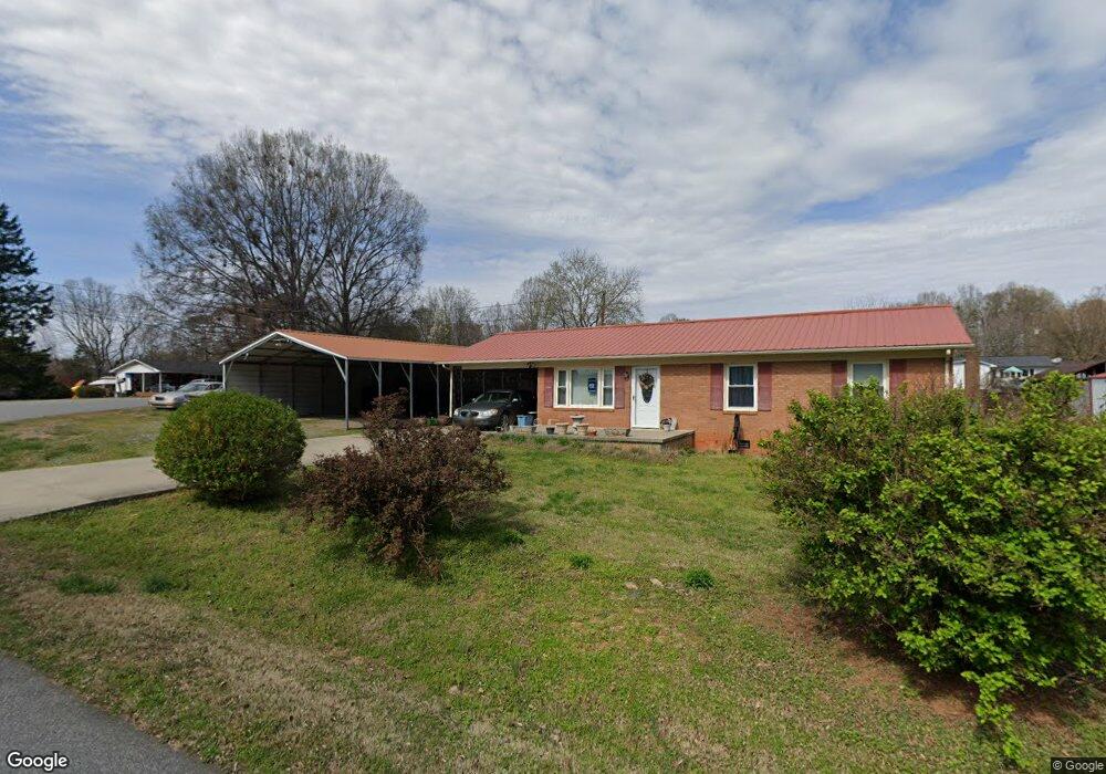 233 Harriet Ln, Statesville, NC 28625 - photo 1