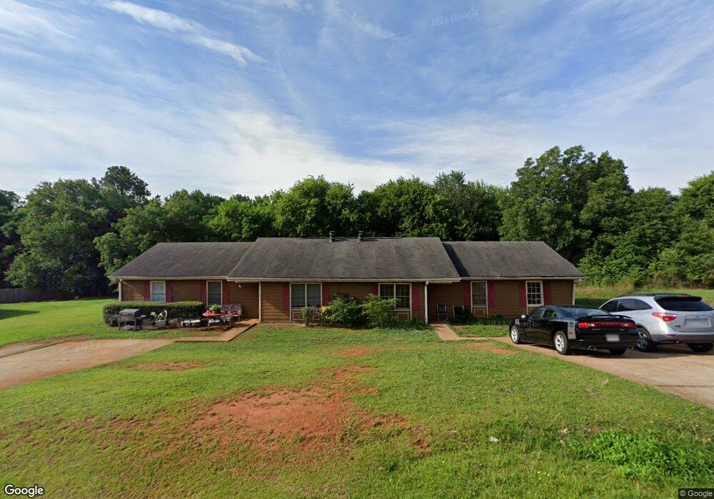 135 Plum Orchard Rd, Covington, GA 30016 - photo 1